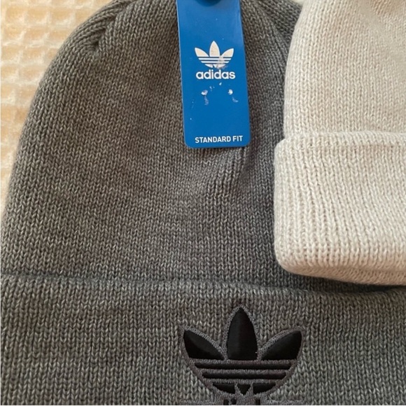 NWT: Adidas Grey & Black Beanie Hat - Picture 3 of 3